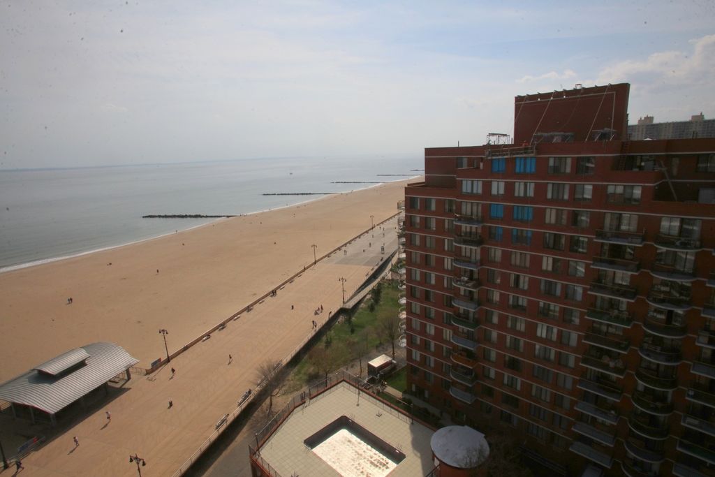 Photo of 50 Brighton 1 Road #15 Bb, Brooklyn, NY 11235 (MLS # 11687188)