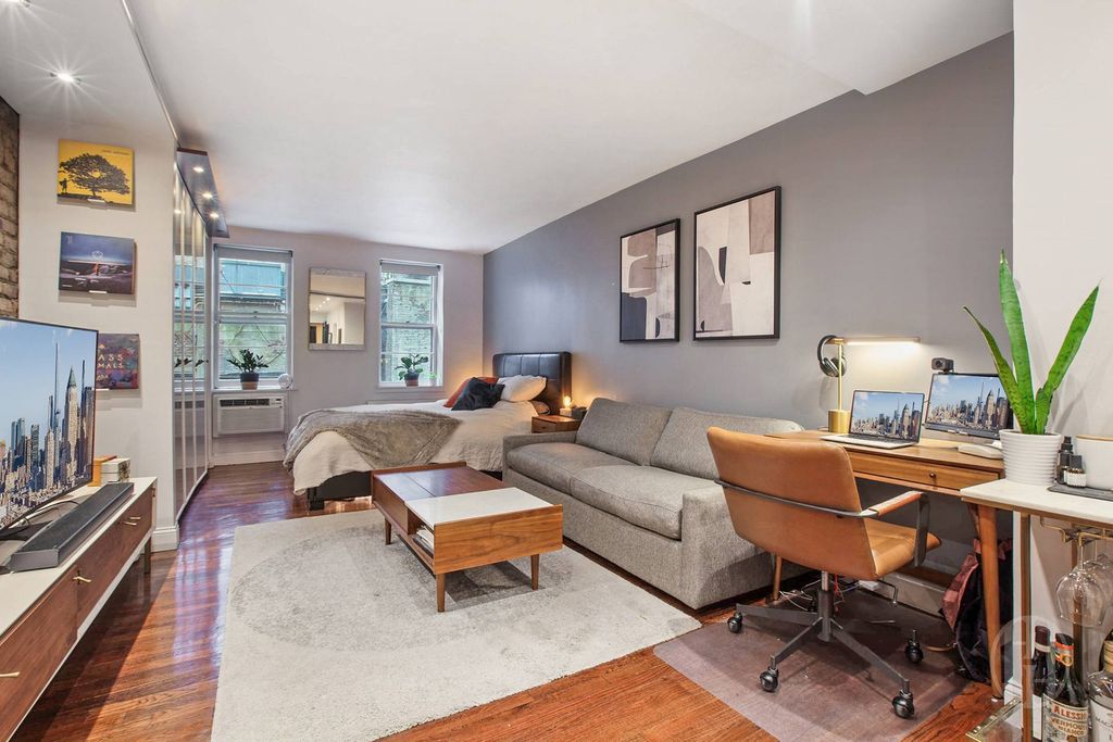 Photo of 30 East 22nd Street #2B, New York, NY 10010 (MLS # 11739894)