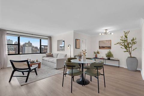 Photo of 115 East 9th St, New York, NY 10003 (MLS # 11668308)