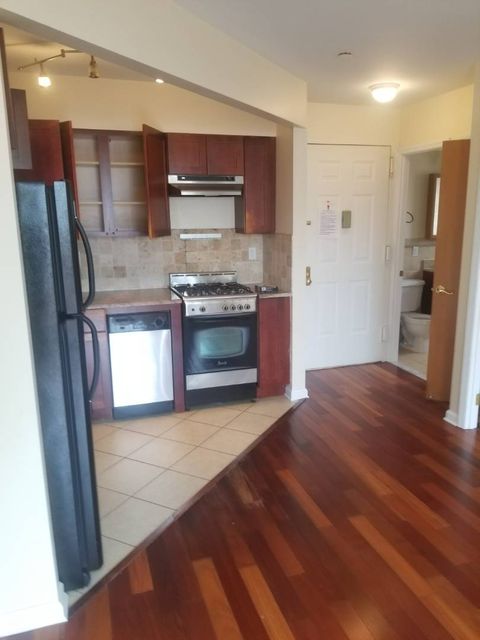 Photo of 3531 10 St, Long Island City, NY 11106 (MLS # 11654660)