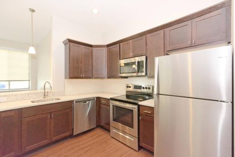 Photo of 101 Nott Terrace #109, Schenectady, NY 12308 (MLS # 11694214)