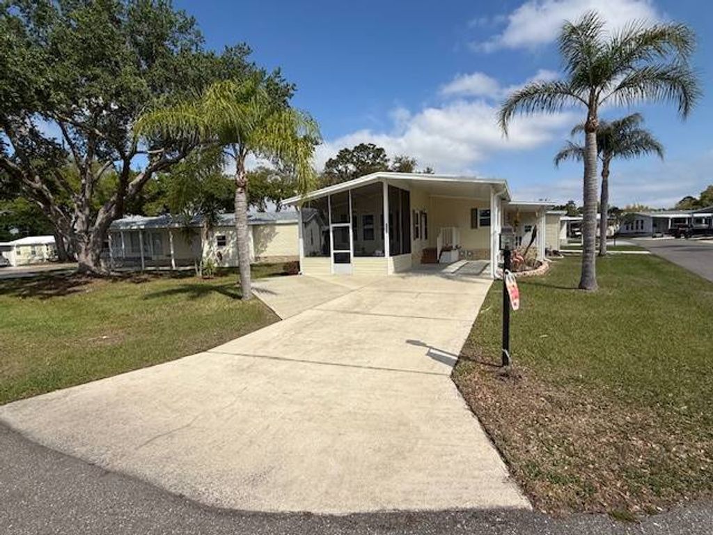 Photo of 2217 Walden Pond Drive, Lake Wales, FL 33898 (MLS # 11679073)