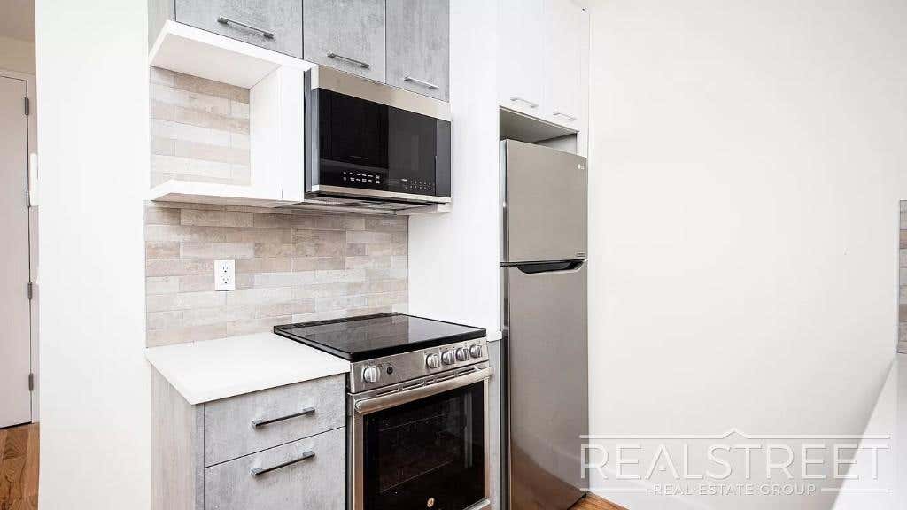 Photo of 1526 Park Place #4A, BROOKLYN, NY 11213 (MLS # 11935086)