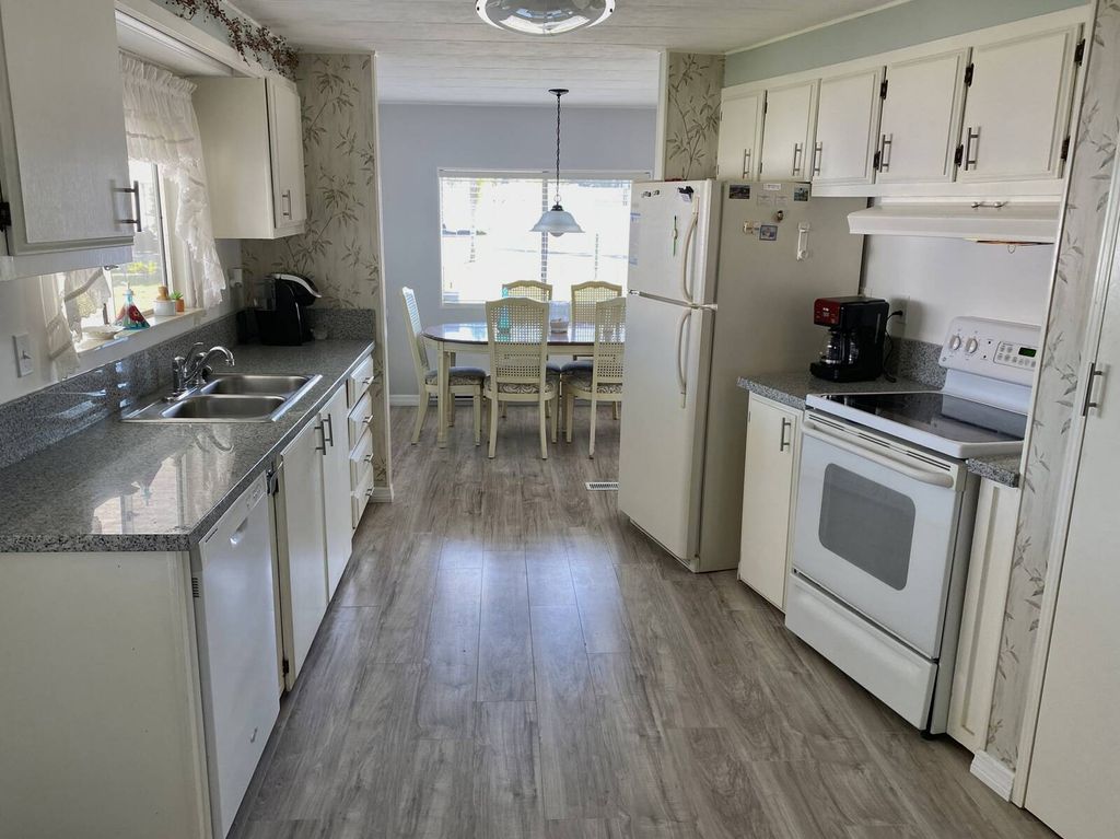 Photo of 217 Temple Dr #217, FORT MYERS, FL 33905 (MLS # 11652942)