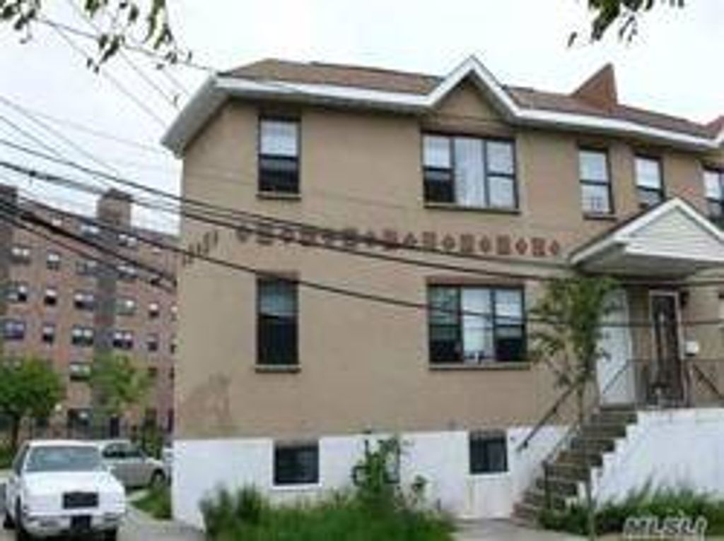 Photo of 328 Beach 15 Street, Far Rockaway, NY 11691 (MLS # 11677857)