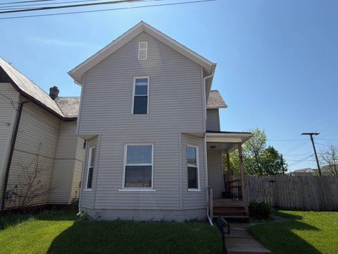 Photo of 97 Manning St, Newark, OH 43055 (MLS # 11732160)
