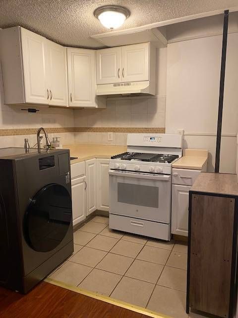 Photo of 2003 26th Street #2, Astoria, NY 11105 (MLS # 11662620)