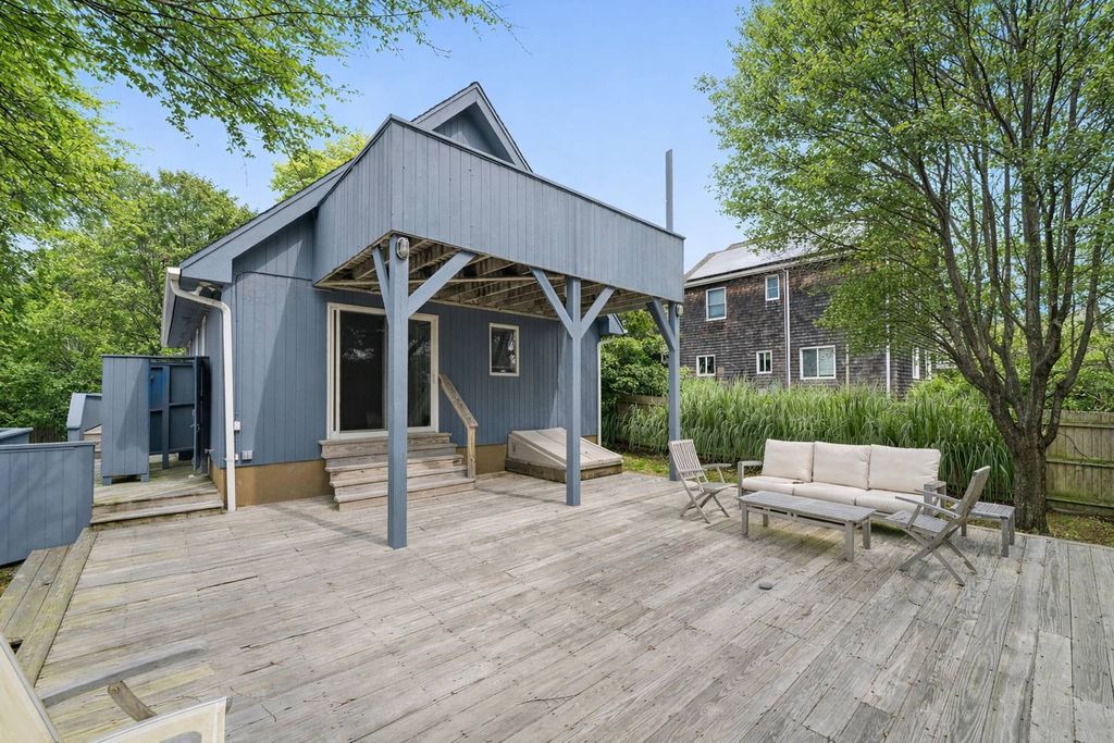 Photo of 33 Agnew Avenue, Montauk, NY 11954 (MLS # 11676595)