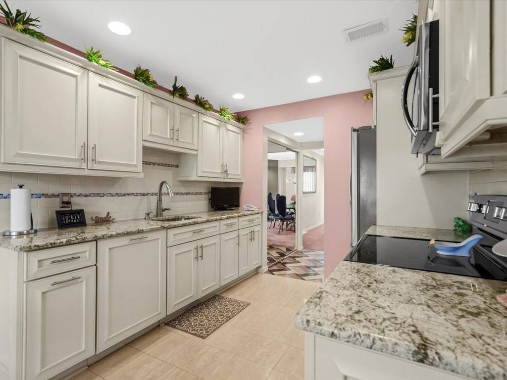 Photo of 181 North Lane, Smithtown, NY 11787 (MLS # 11852609)