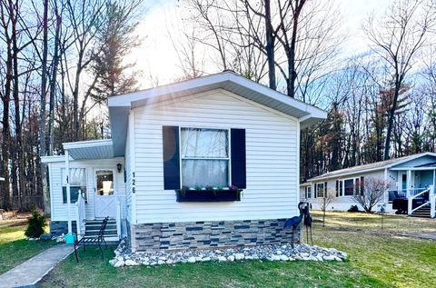 Photo of 2115 Central Ave, Schenectady, NY 12304 (MLS # 11688750)