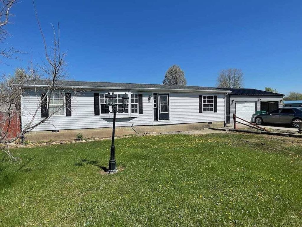 Photo of 12 Gemini Ct, Chillicothe, OH 45601 (MLS # 11742225)