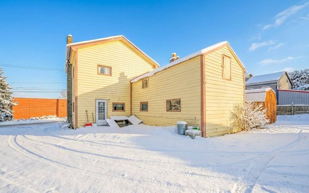 Photo of 124 Prospect St, Schoharie, NY 12157 (MLS # 11620067)