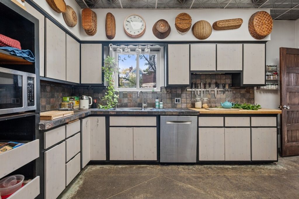 Photo of 51 De Koven Court, Brooklyn, NY 11230 (MLS # 11593492)