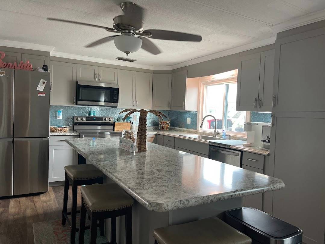 2001 83rd Ave. N. Lot 4009