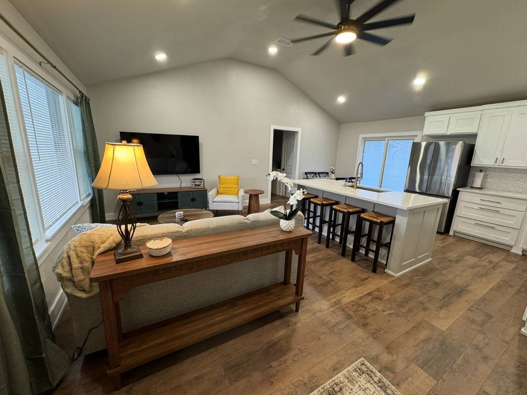 Photo of 1309 E Seminole Ave, McAlester, OK 74501 (MLS # 11682637)