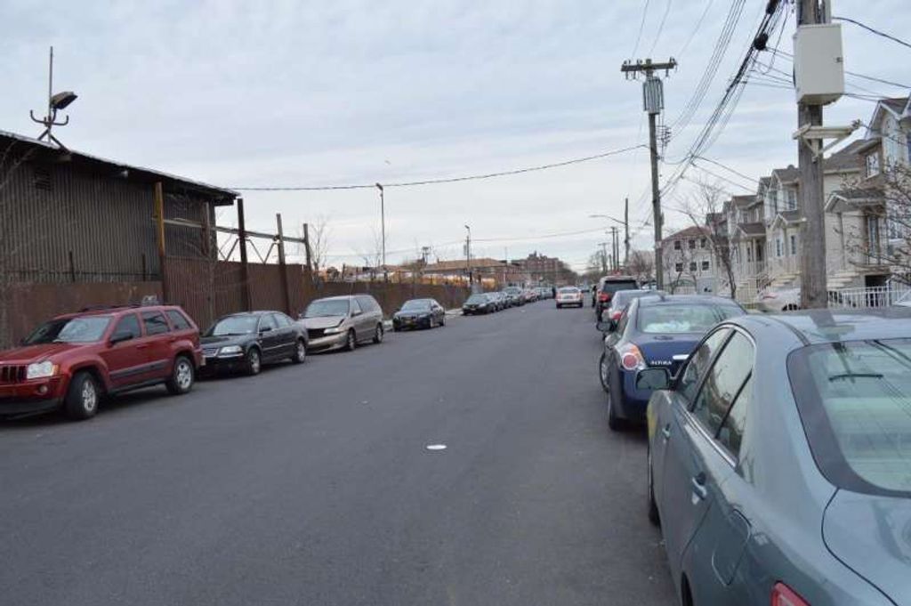 Photo of 392 Montauk Avenue #2, Brooklyn, NY 11208 (MLS # 11616815)