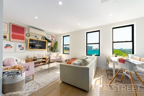 Photo of 643 Knickerbocker Ave #4, BROOKLYN, NY 11221 (MLS # 11693729)