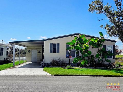 Photo of 9 Buccaneer Dr #627, Leesburg, FL 34788 (MLS # 11671659)