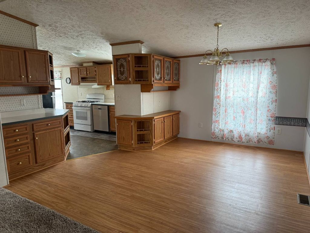 Photo of 11 Leto Lane, Johnstown, NY 12095 (MLS # 11678268)