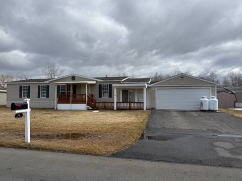 Photo of 11 Leto Lane, Johnstown, NY 12095 (MLS # 11678268)