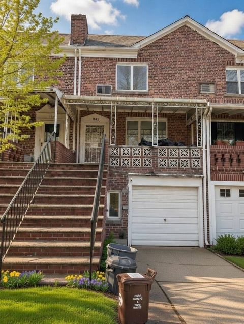 Photo of 1922 19 Lane, Brooklyn, NY 11214 (MLS # 11659686)