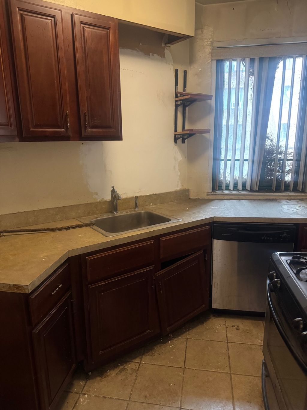 Photo of 1725 Purdy St #2, Bronx, NY 10462 (MLS # 11737844)