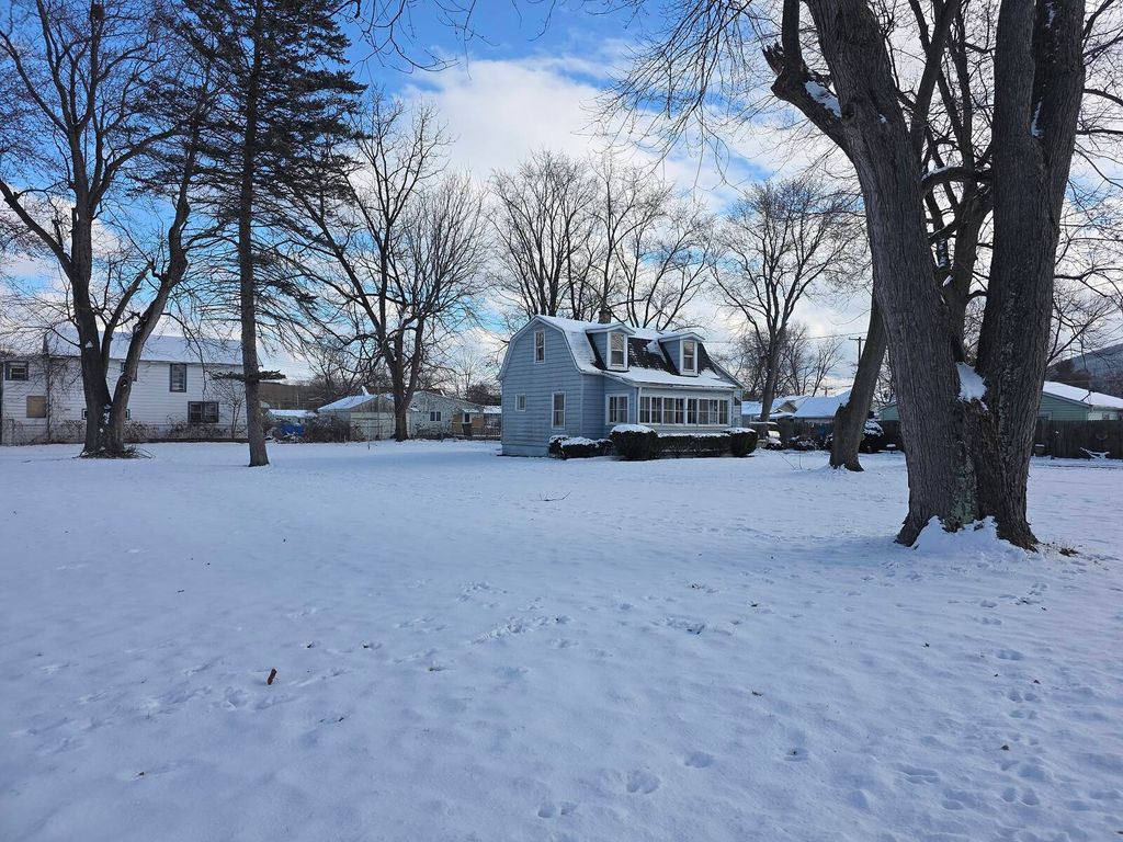 Photo of 1169 Woodbine Ave, Elmira, NY 14904 (MLS # 11618860)