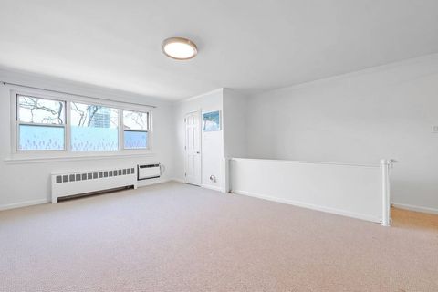 Photo of 15210 Melboune Ave., Ave #223B, Flushing, NY 11367 (MLS # 11729739)