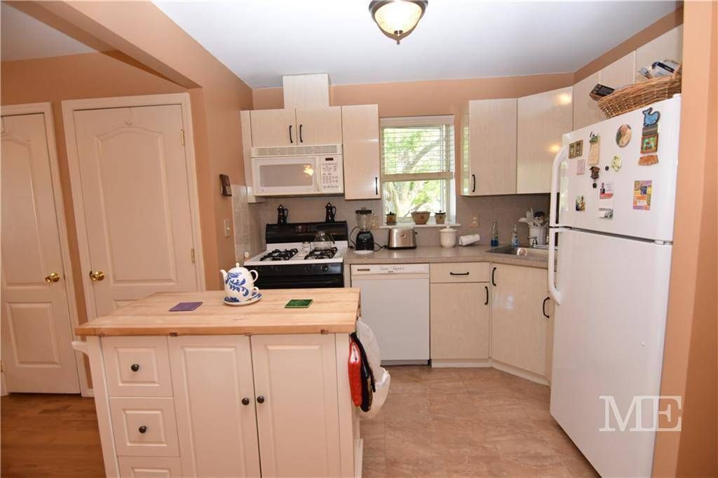 Photo of 2301 Gerritsen Ave, Brooklyn, NY 11229 (MLS # 11632523)