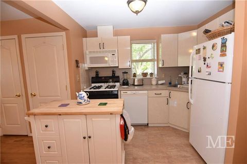 Photo of 2301 Gerritsen Ave, Brooklyn, NY 11229 (MLS # 11632523)