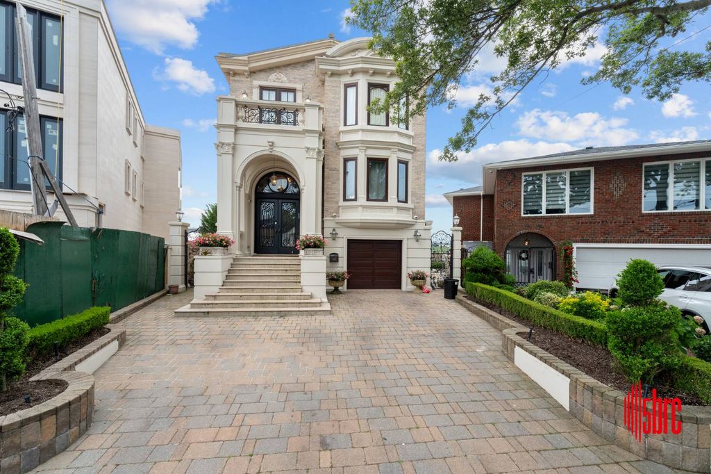 Photo of 2626 National Dr, Brooklyn, NY 11234 (MLS # 11585832)