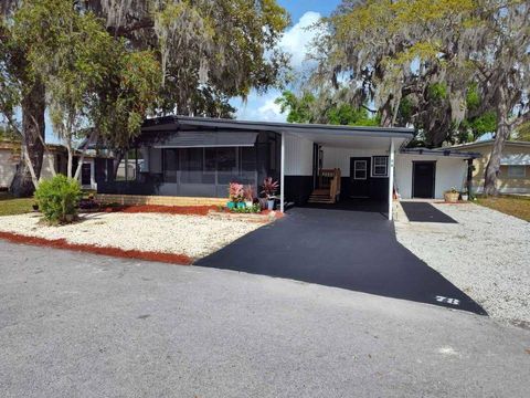 Photo of 78 Butler CIR, Leesburg, FL 34788 (MLS # 11741452)