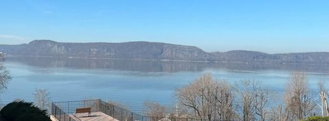 Photo of 74 Hudson Point Ln, Ossining, NY 10562 (MLS # 11738803)