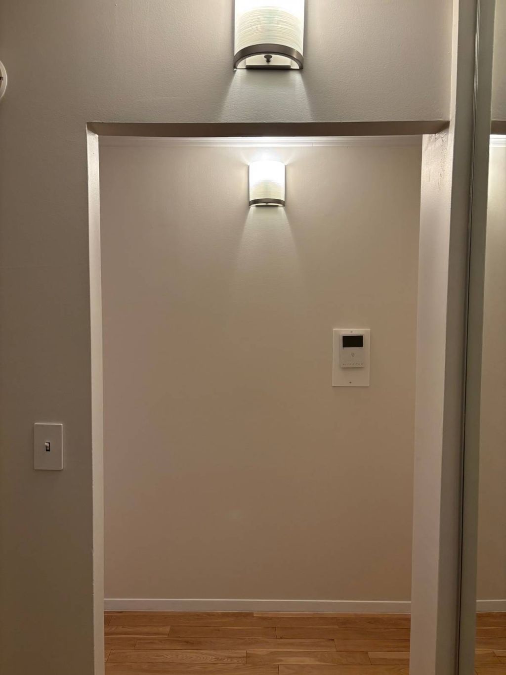 Photo of 21302 42 Ave #5G, Bayside, NY 11361 (MLS # 11587846)