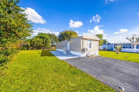 Photo of 11201 SW 55th St, Miramar Beach, FL 33025 (MLS # 11665124)