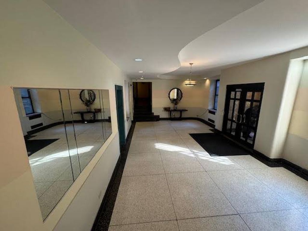 Photo of 3017 Riverdale Avenue #1F, Bronx, NY 10463 (MLS # 11635291)