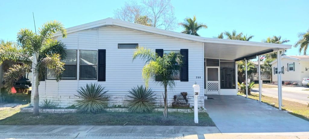 Photo of 100 Hampton Rd #298, Clearwater, FL 33759 (MLS # 11651323)