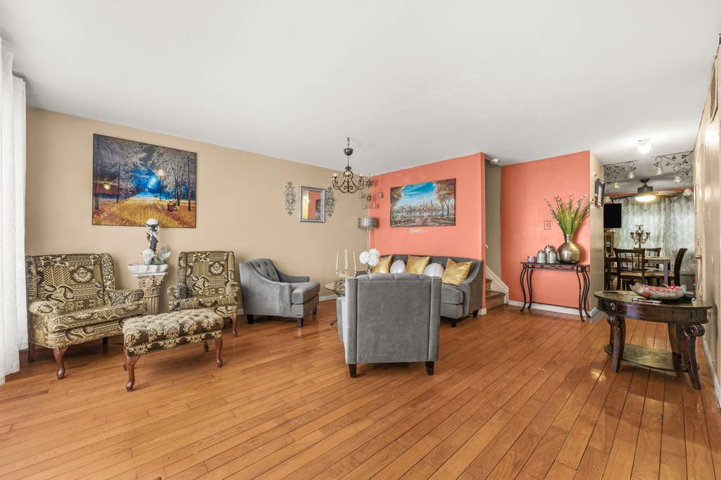 Photo of 592 Beech Terrace, Bronx, NY 10454 (MLS # 11831552)
