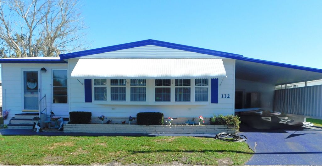 Photo of 132 Woodbrook Pkwy, Lakeland, FL 33803 (MLS # 11620264)