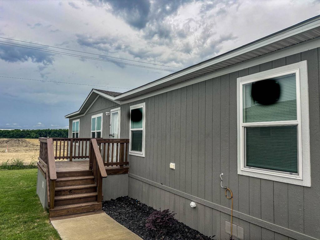 Photo of 1007 Keswick Rd, Wilmer, TX 75172 (MLS # 11775958)