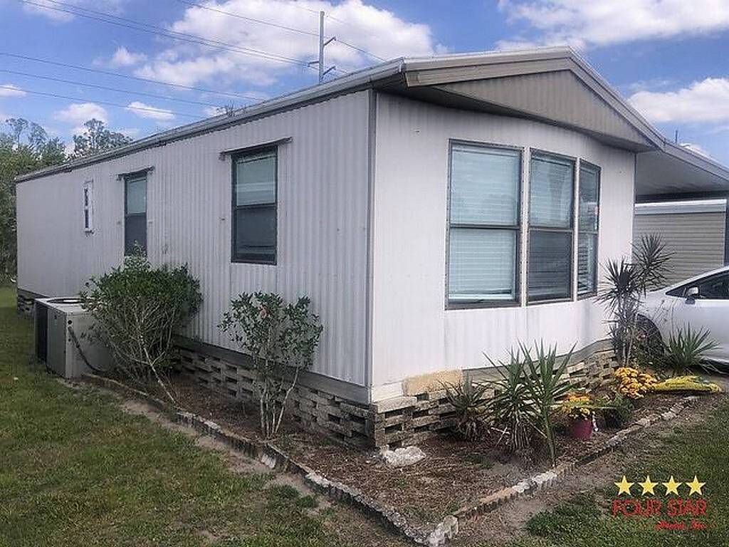 Photo of 1264 Whisper Lake Blvd #30, Sebring, FL 33870 (MLS # 11774574)