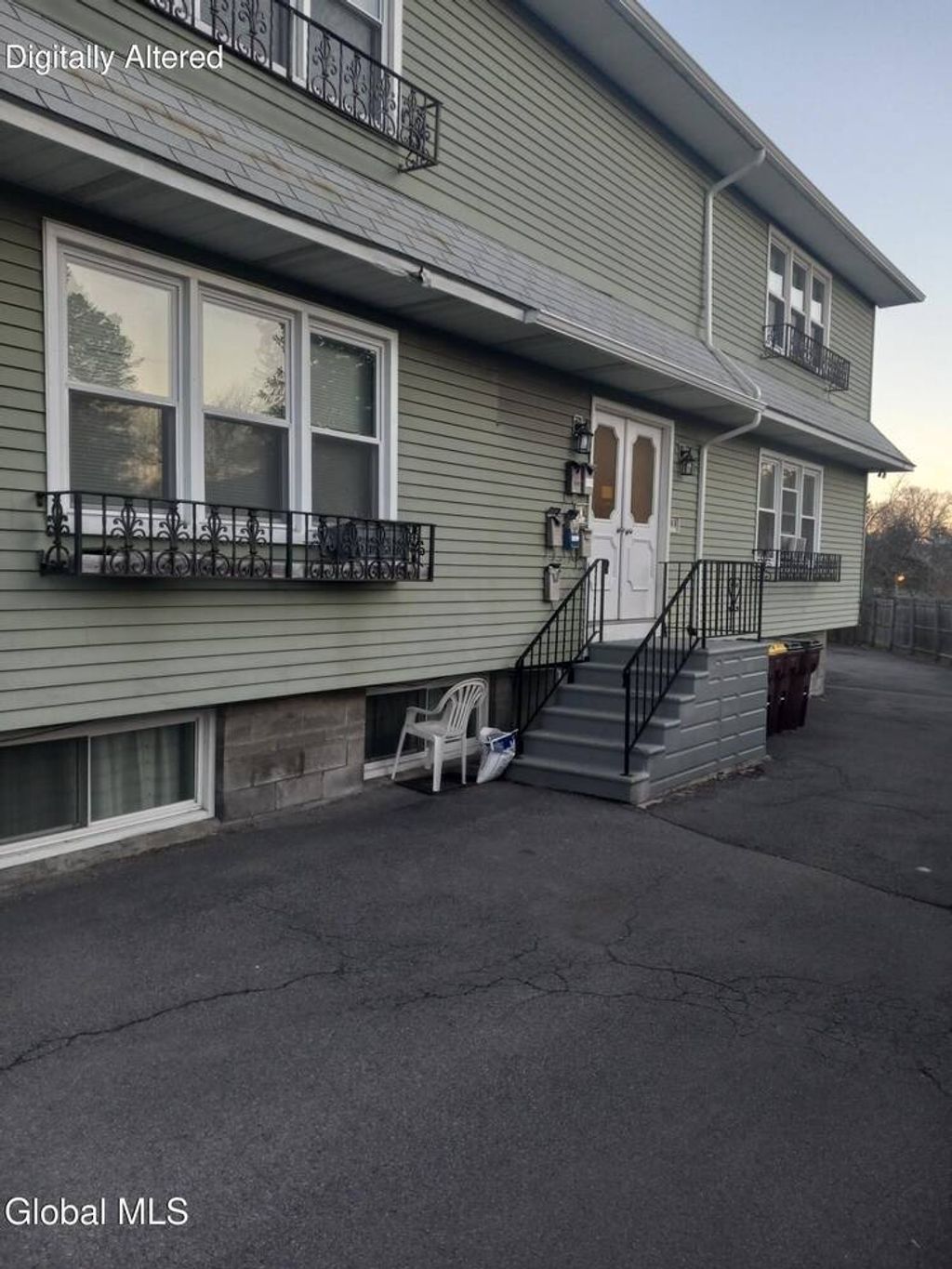 Photo of 470 Summer Street #6, Rotterdam, NY 12306 (MLS # 11683721)
