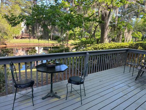 Photo of 41 Wee Rd, Hilton Head Island, SC 29926 (MLS # 11693521)