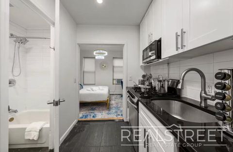 Photo of 109 Madison Street #9, NEW YORK, NY 10002 (MLS # 11609151)