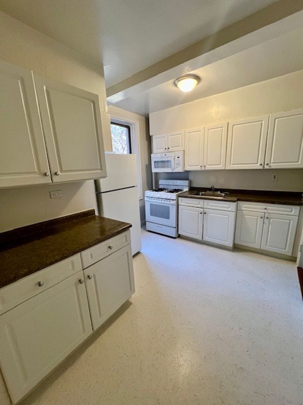 Photo of 1 Larchmont Acres #516A, Larchmont, NY 10538 (MLS # 11684109)