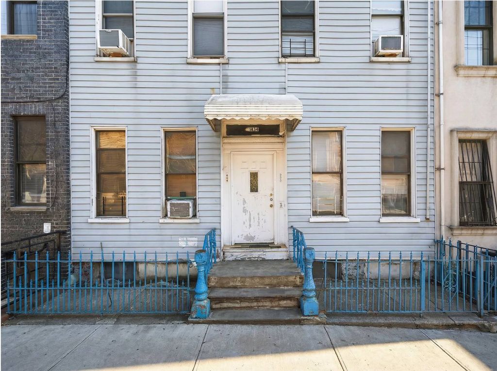 Photo of 1434 Greene Ave, New York, NY 11237 (MLS # 11665105)
