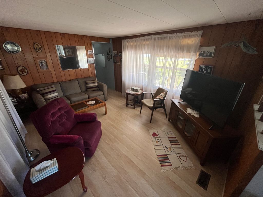 Photo of 230 Royce Street, Lakeland, FL 33815 (MLS # 11619502)