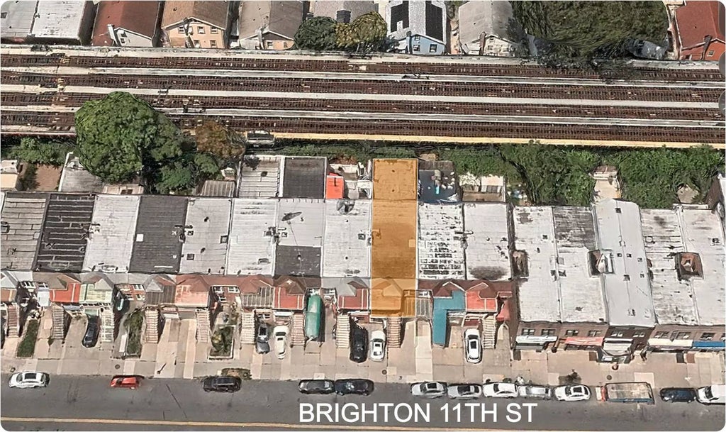 Photo of 134 Brighton 11th St, Brooklyn, NY 11235 (MLS # 11891766)