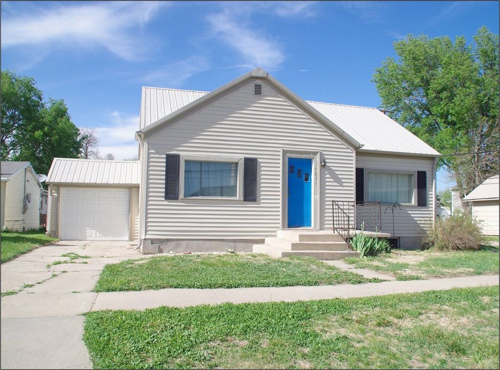 Photo of 1031 N B St, Broken Bow, NE 68822 (MLS # 11742732)
