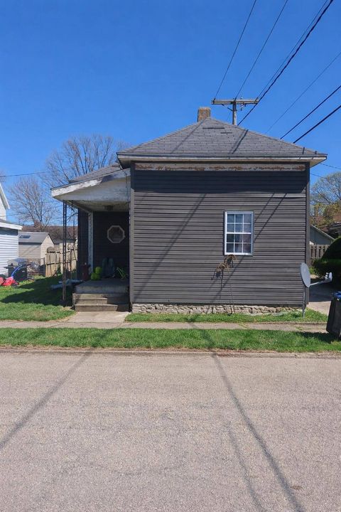 Photo of 311 S D St, Marion, IN 46952 (MLS # 11729733)